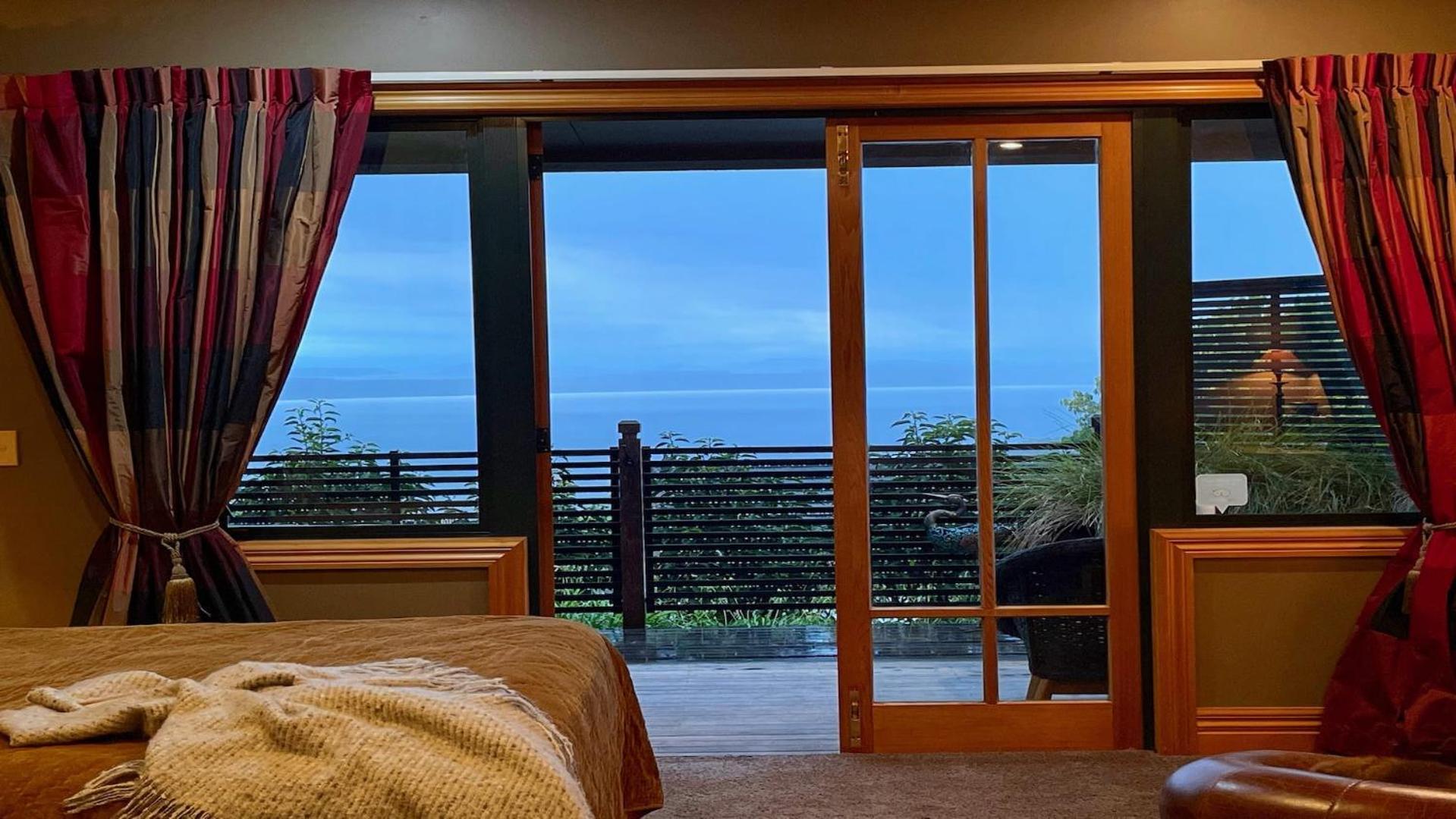 The Flying Trout Boutique Lodge Таупо Экстерьер фото