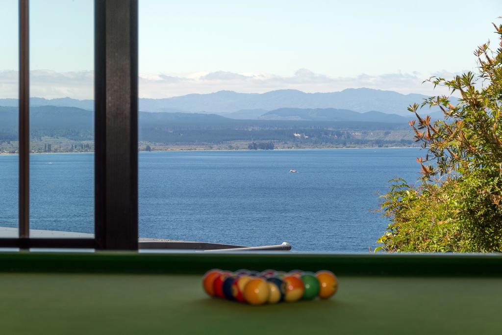 The Flying Trout Boutique Lodge Таупо Экстерьер фото